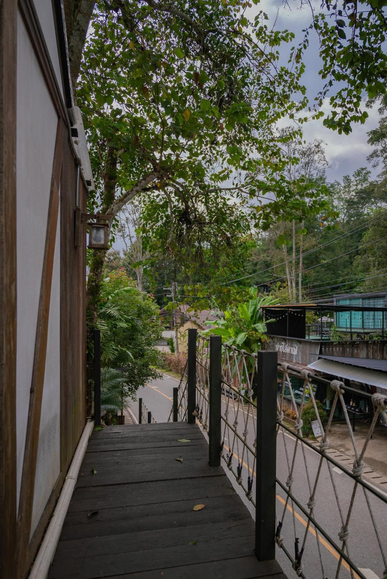 Wilderness Treehouse Villa Doi Saket Luaran gambar