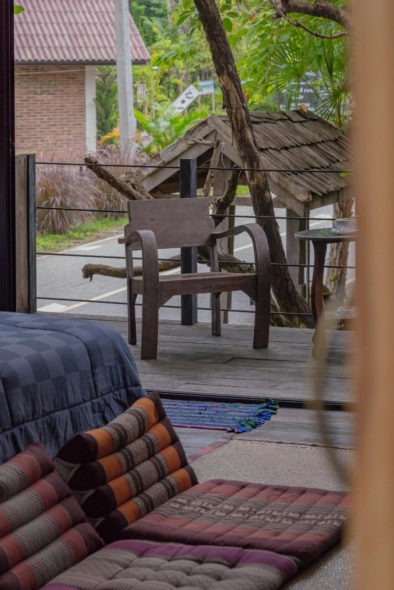 Wilderness Treehouse Villa Doi Saket Luaran gambar