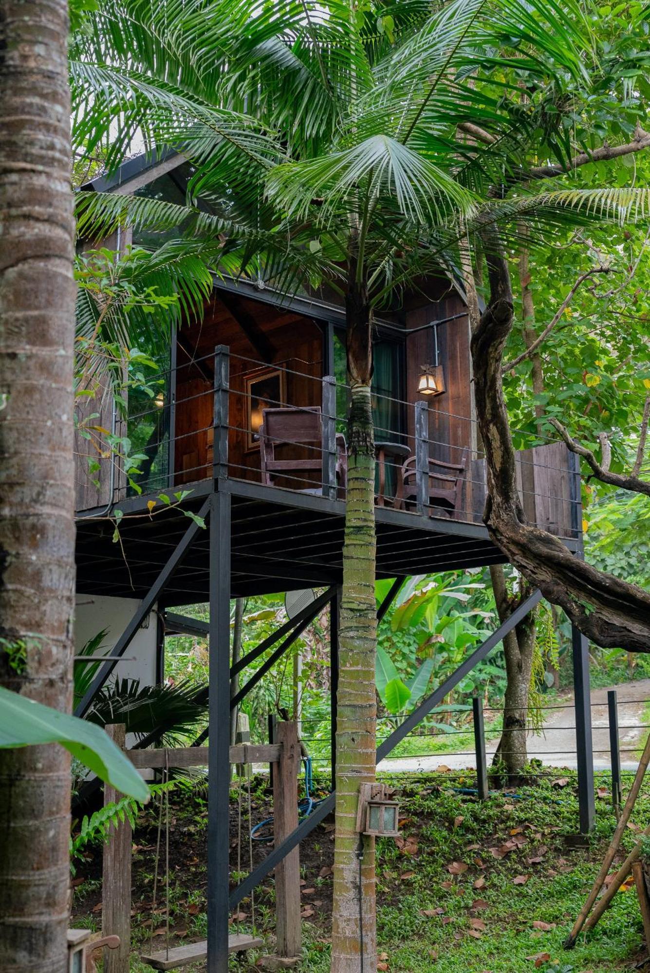 Wilderness Treehouse Villa Doi Saket Luaran gambar