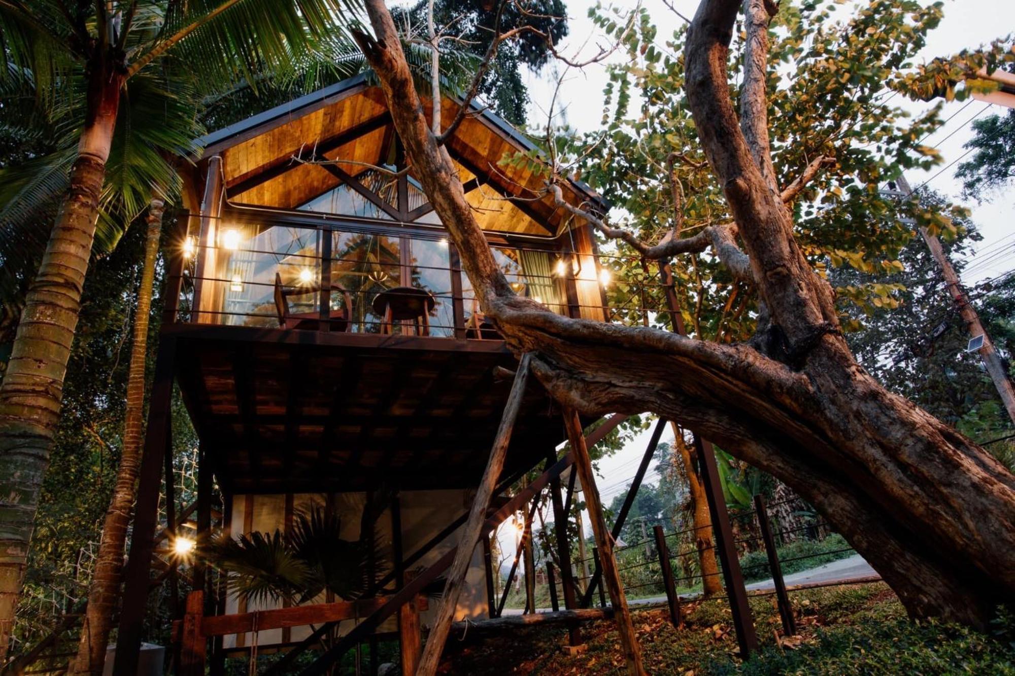 Wilderness Treehouse Villa Doi Saket Luaran gambar